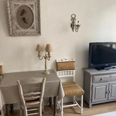 Cozy - At The Heart Of Les Pins - Beach And Holidays